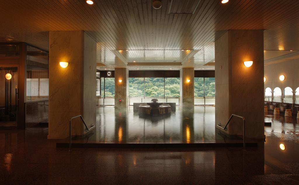 Asaya Hotel Нико Екстериор снимка Interior of the museum