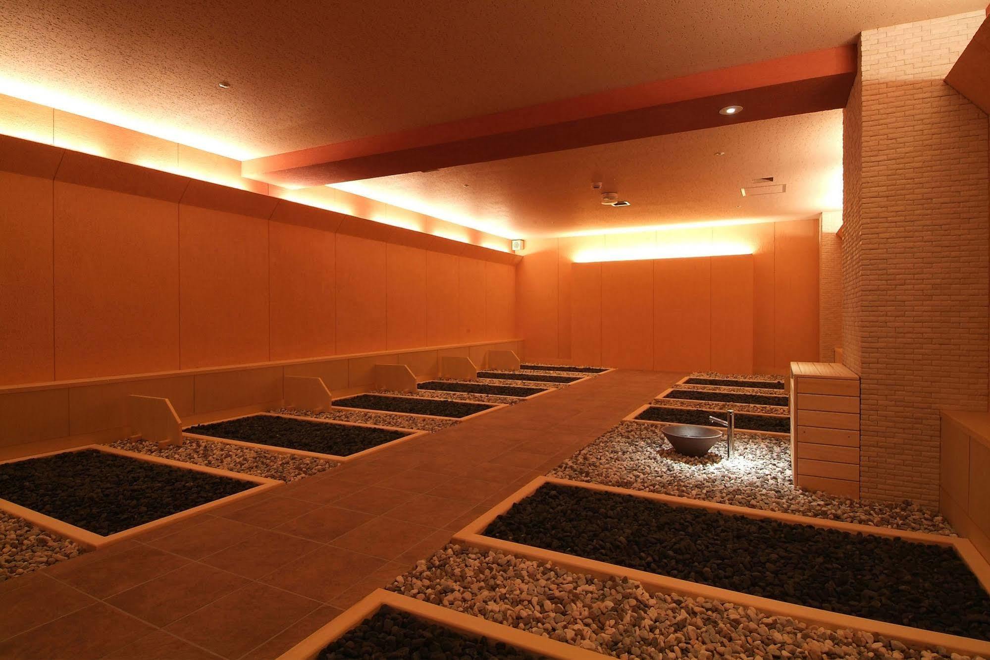Asaya Hotel Нико Екстериор снимка A traditional onsen